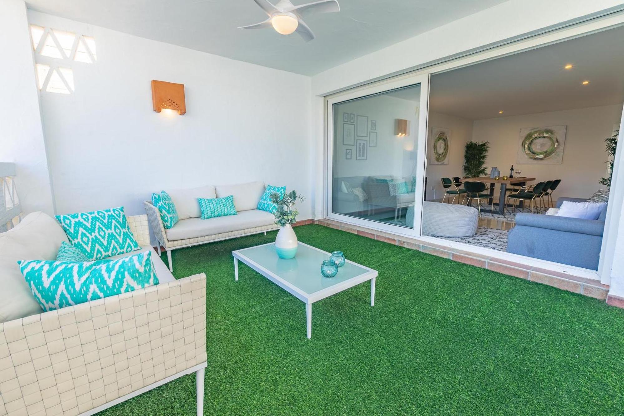Vacation Marbella I Las Canas Beachfront Haven, Sea View, Jacuzzi, Golden Mile, Duplex Penthouse, 24-7 Security Διαμέρισμα Εξωτερικό φωτογραφία