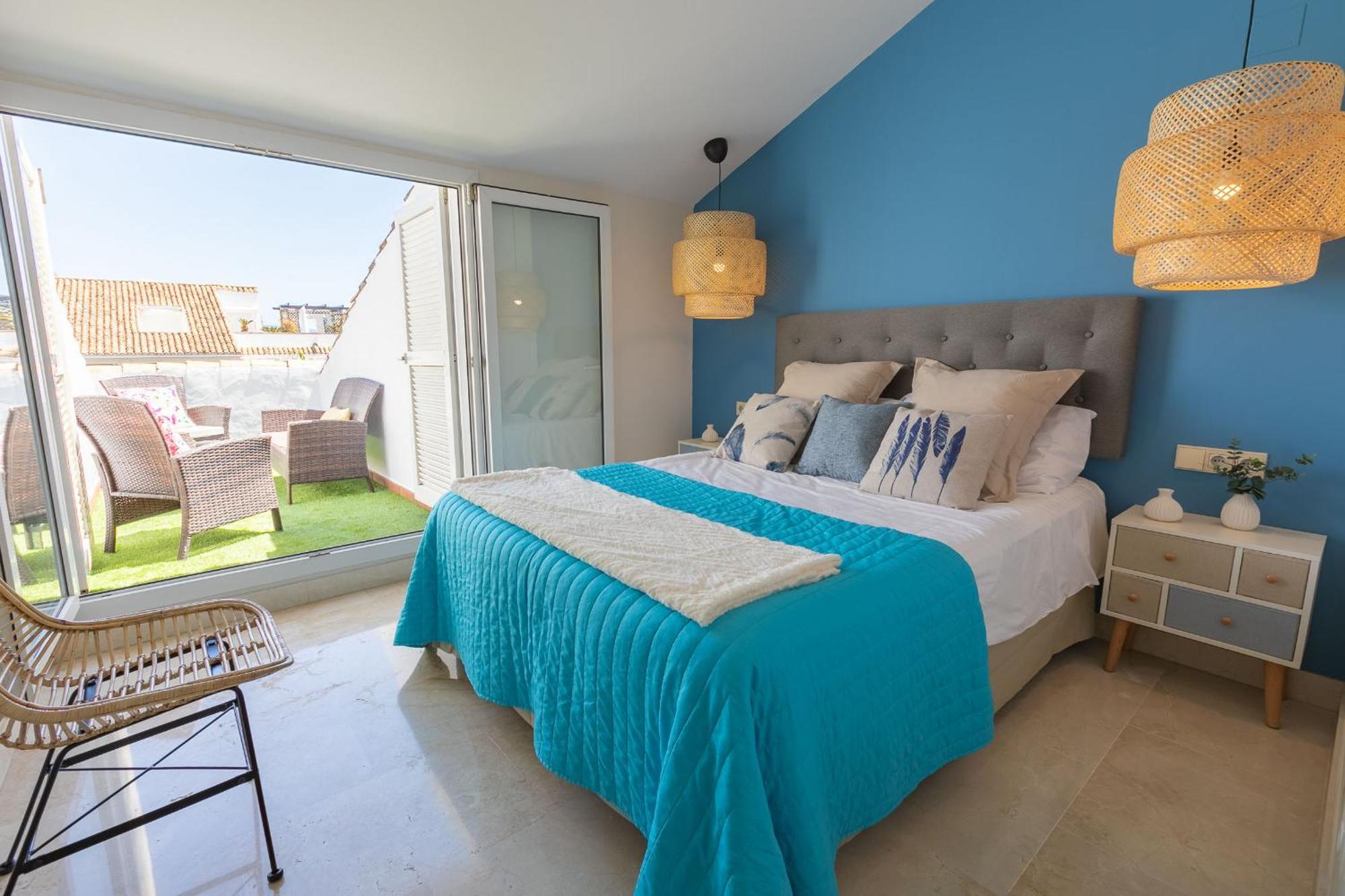 Vacation Marbella I Las Canas Beachfront Haven, Sea View, Jacuzzi, Golden Mile, Duplex Penthouse, 24-7 Security Διαμέρισμα Εξωτερικό φωτογραφία