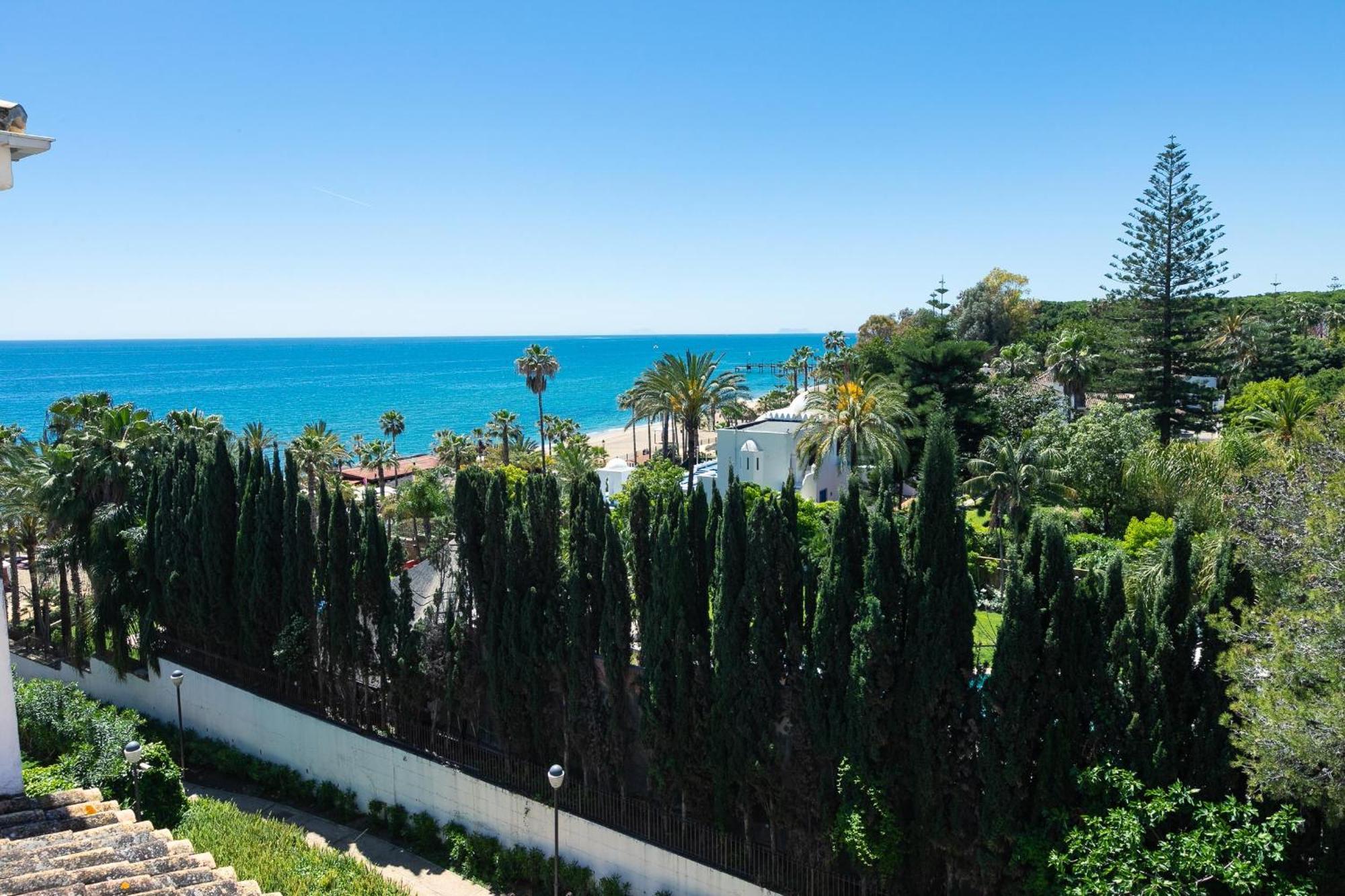 Vacation Marbella I Las Canas Beachfront Haven, Sea View, Jacuzzi, Golden Mile, Duplex Penthouse, 24-7 Security Διαμέρισμα Εξωτερικό φωτογραφία